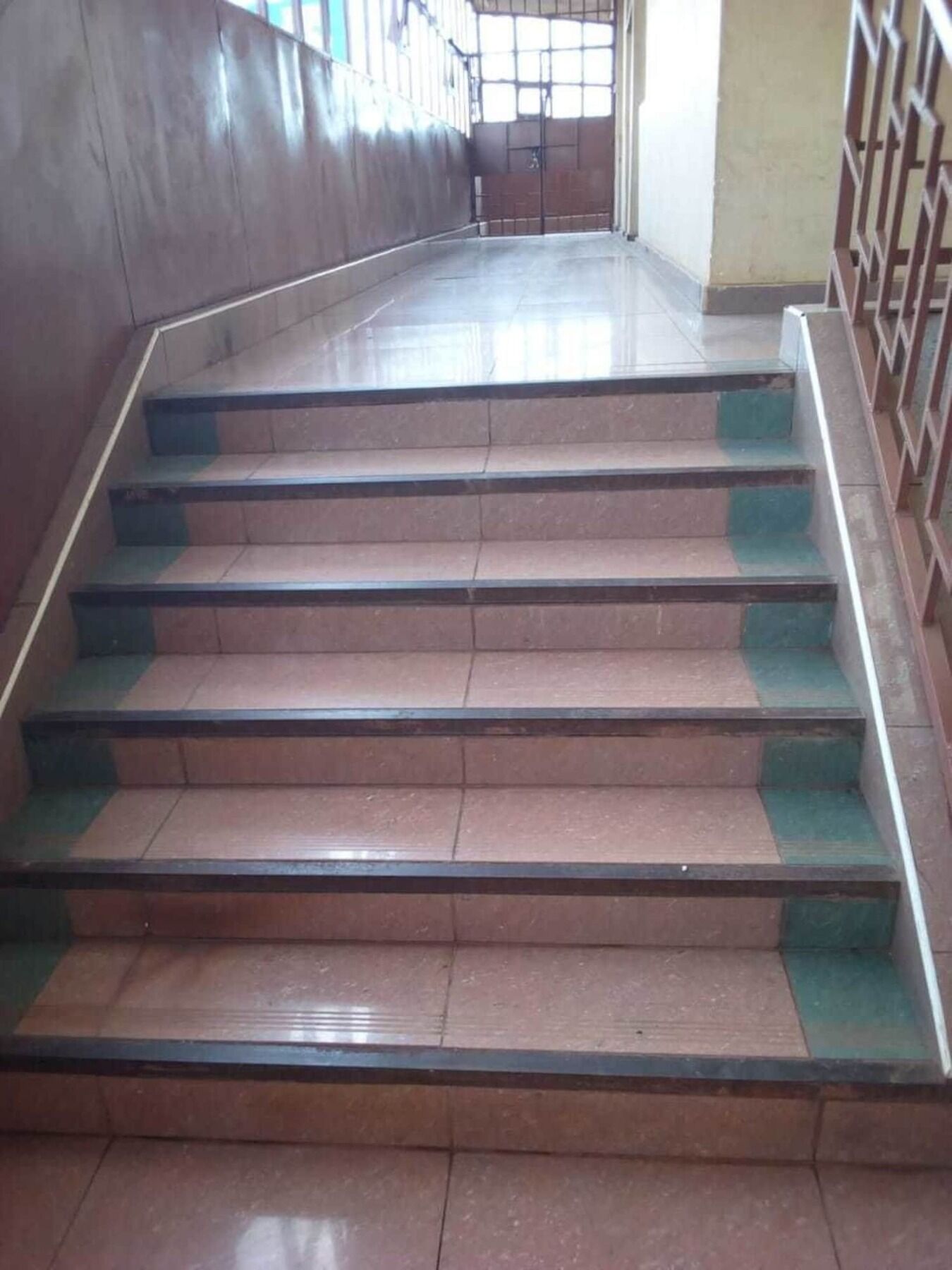 Mountain Palace Hotel Nyeri Exterior photo